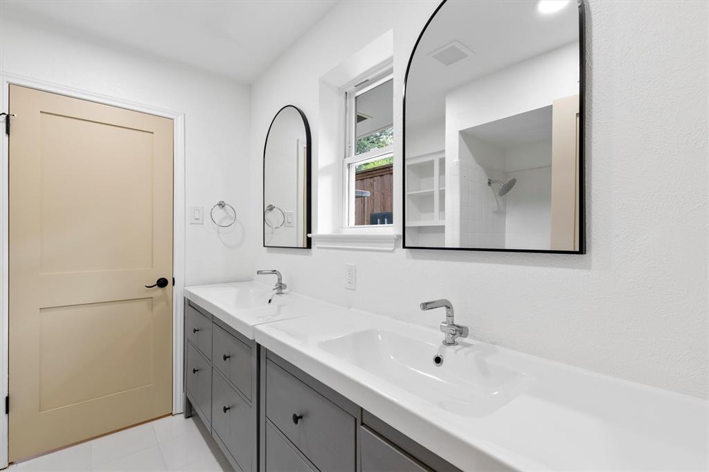 4446 Thunder Road Property Photo 20