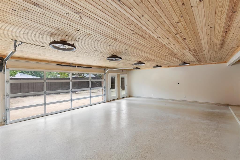 4446 Thunder Road Property Photo 25