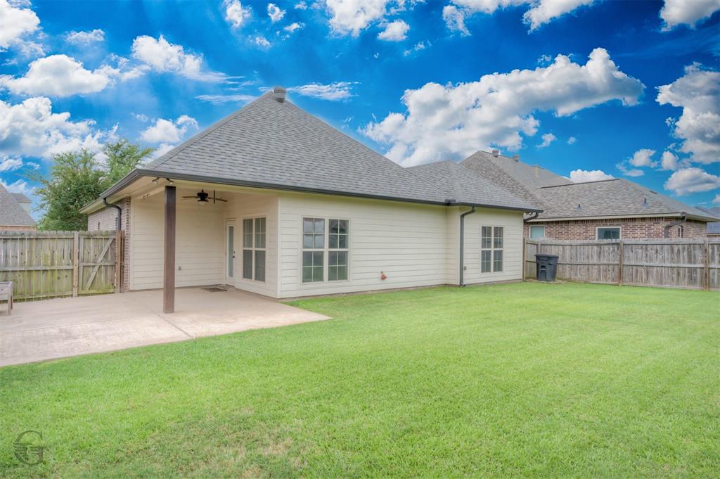 605 Canoe Trail Property Photo 2