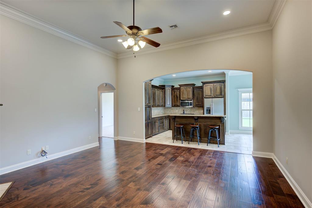 605 Canoe Trail Property Photo 6