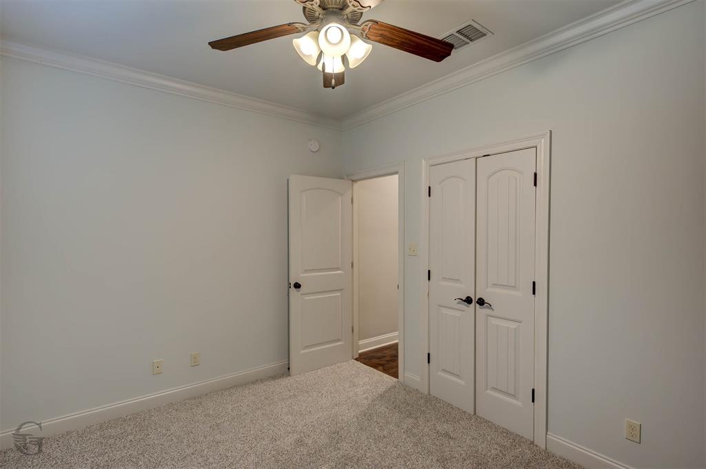 605 Canoe Trail Property Photo 14