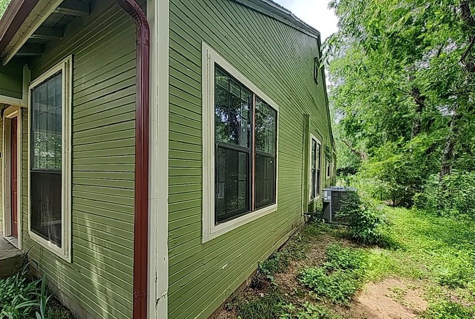 218 S Buffalo Avenue Property Photo 3