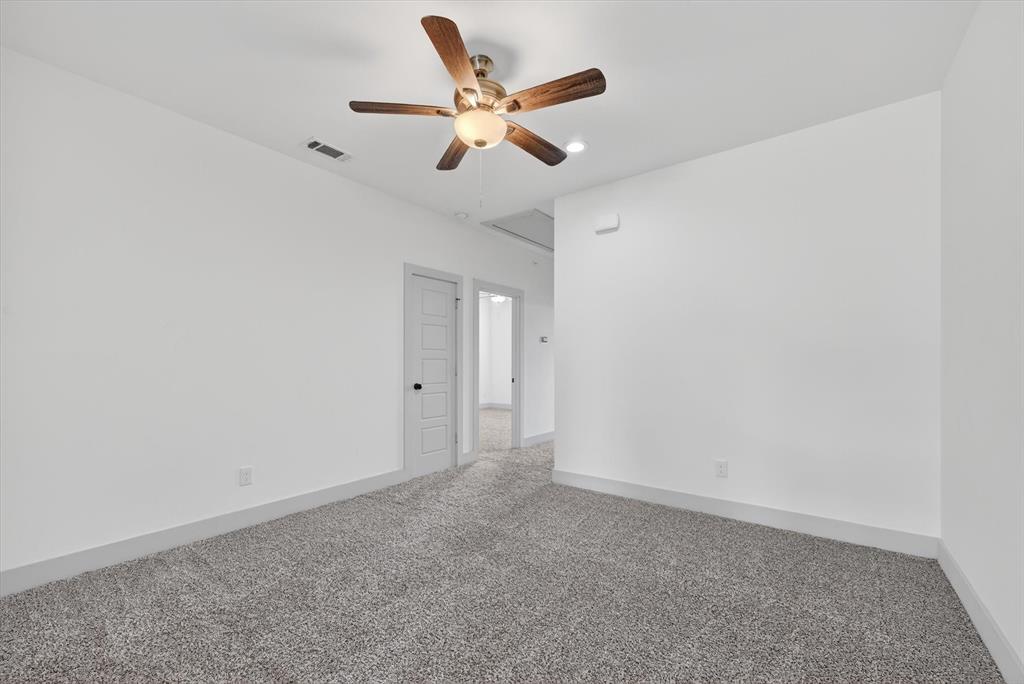 6027 Rivendell Drive Property Photo 14