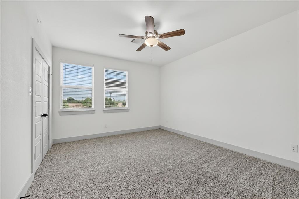 6027 Rivendell Drive Property Photo 18