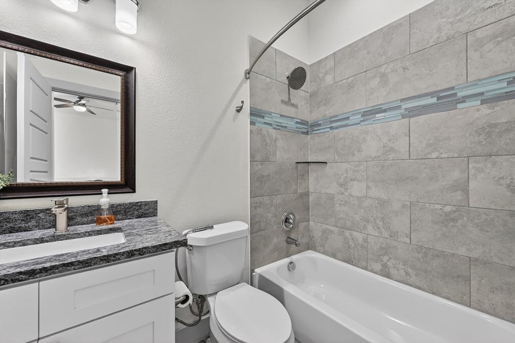 6027 Rivendell Drive Property Photo 21