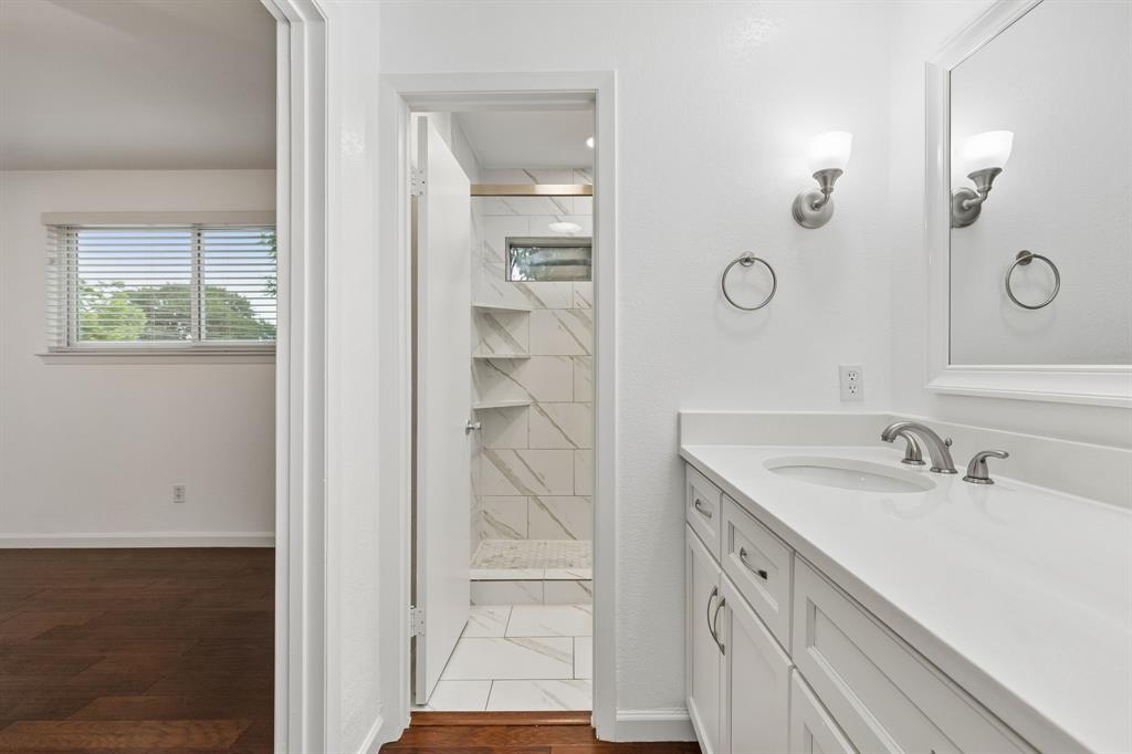 11329 Dumbarton Drive Property Photo 22