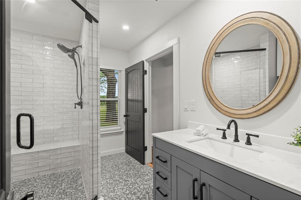 341 Reast Road Property Photo 20