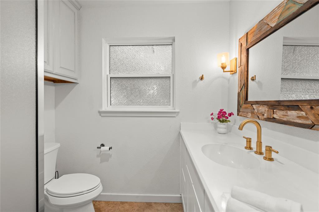 341 Reast Road Property Photo 22