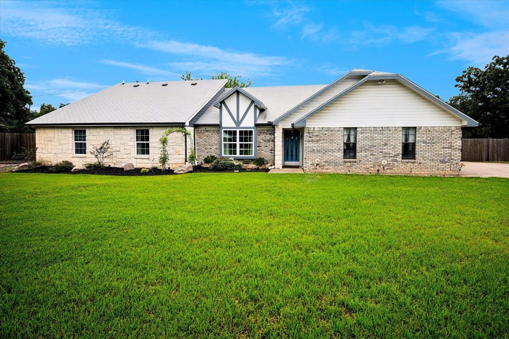 9716 Windsor Circle Property Photo 4