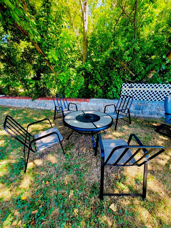 511 Lakeside Drive Property Photo 30