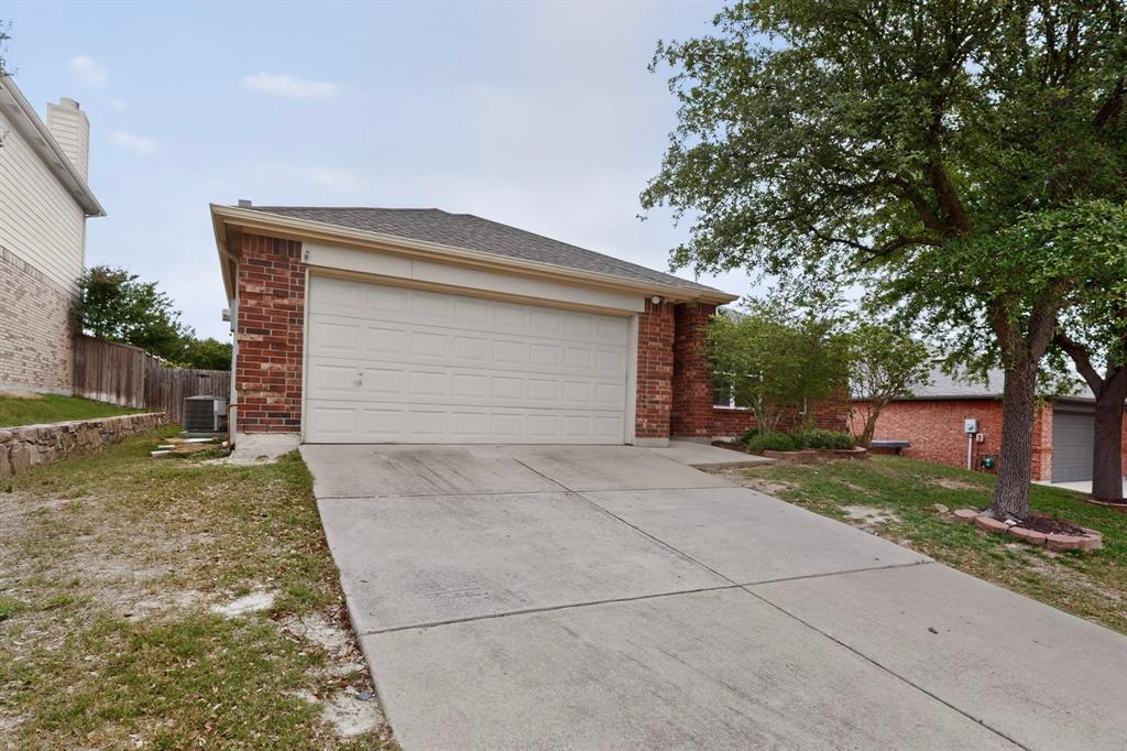 7716 Val Verde Drive Property Photo 3