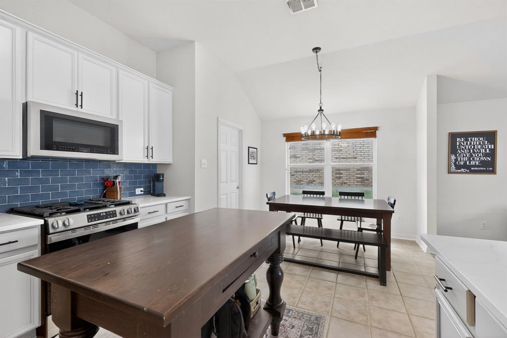 7716 Val Verde Drive Property Photo 16