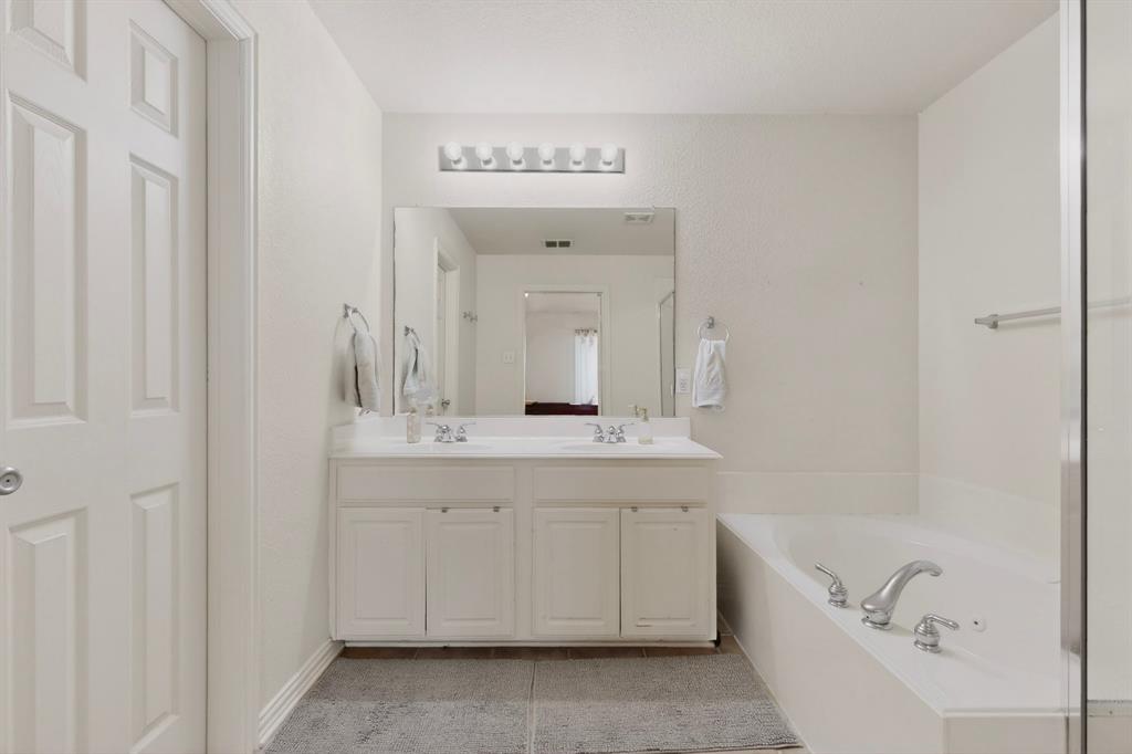 7716 Val Verde Drive Property Photo 22