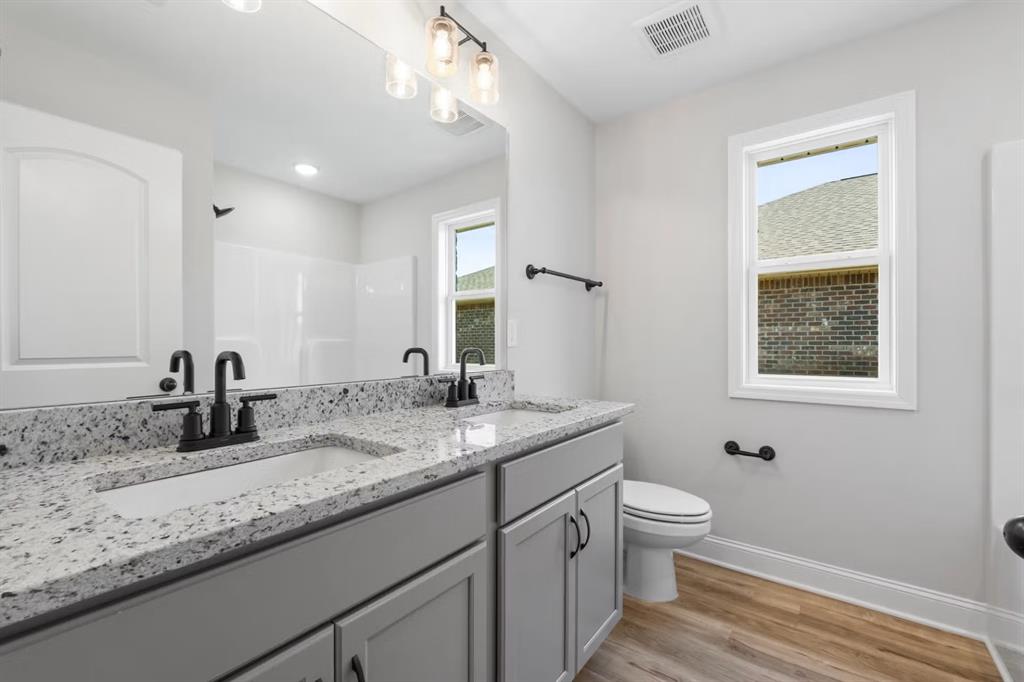 206 Briarwood Drive Property Photo 19
