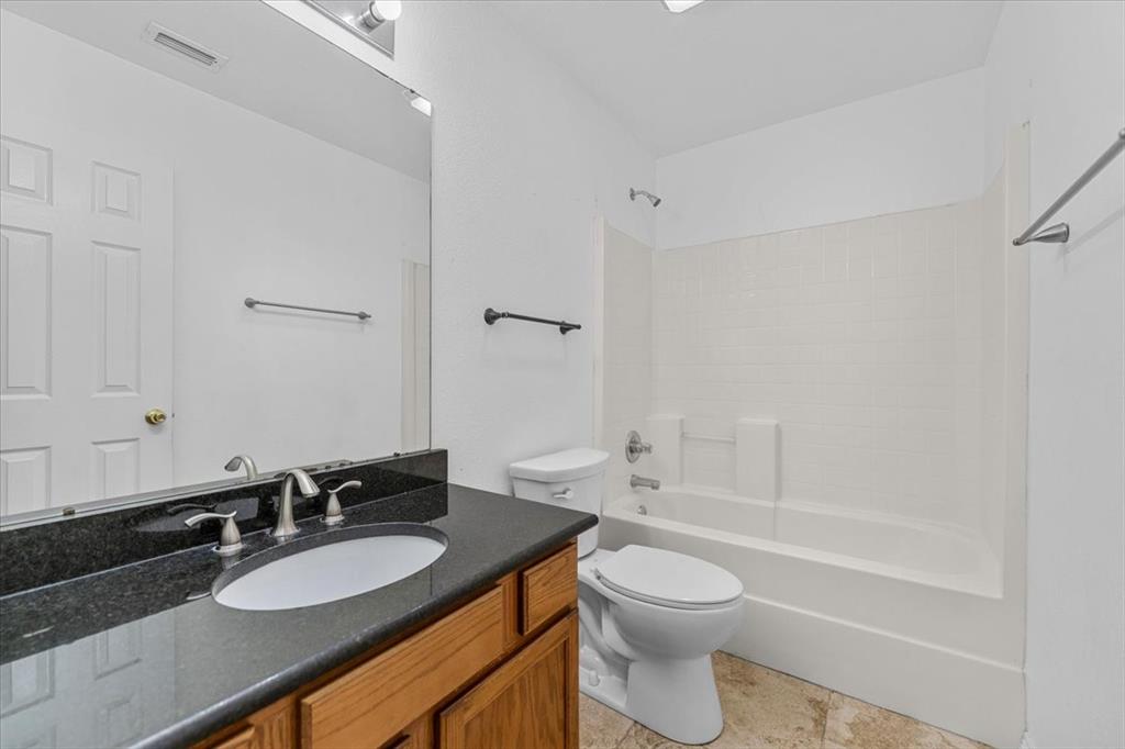 10505 Braewood Drive Property Photo 12