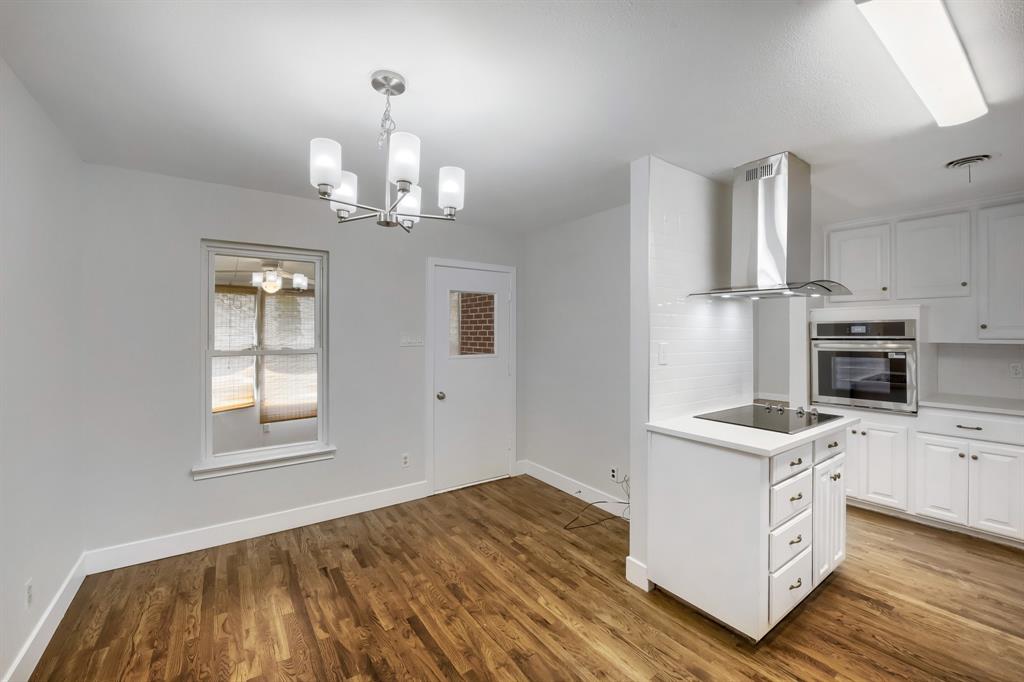 11016 Lippitt Avenue Property Photo 10