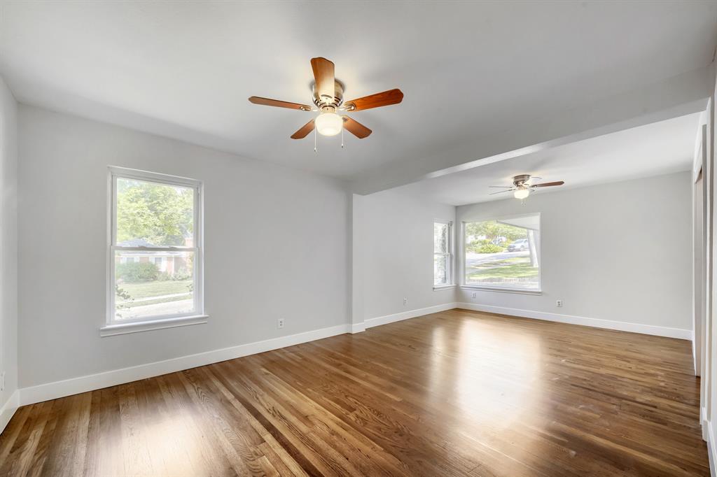 11016 Lippitt Avenue Property Photo 19