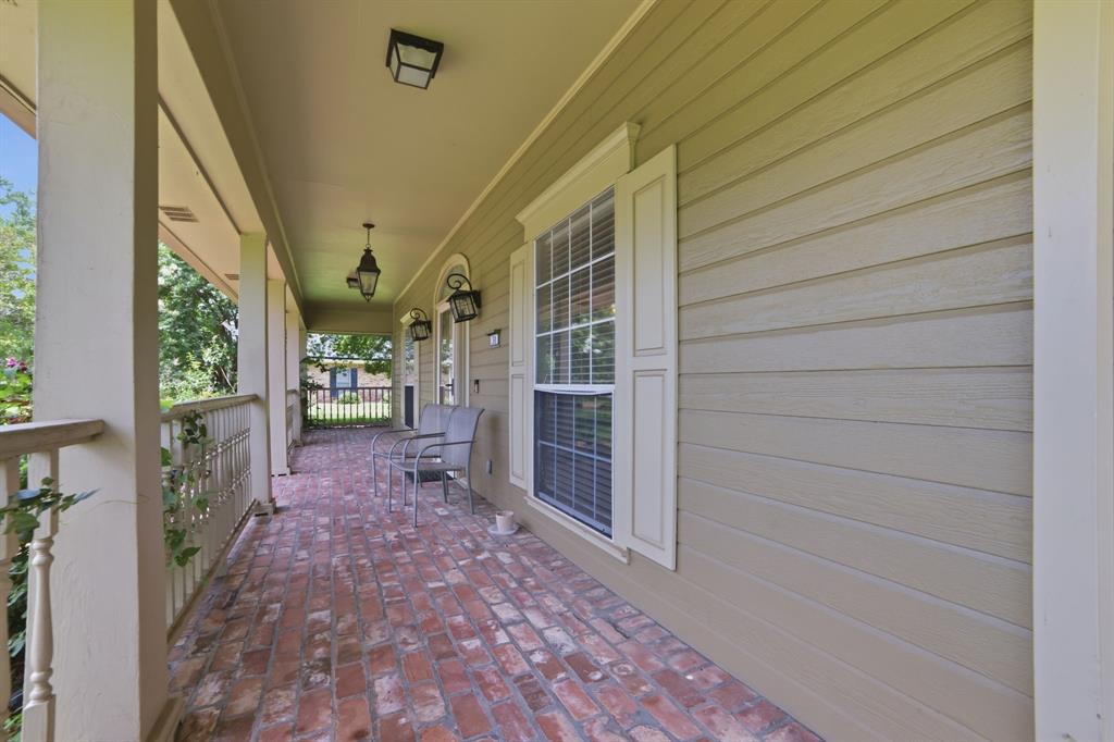 30 Fairmont Circle Property Photo 6