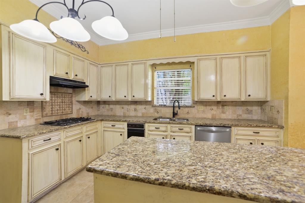 30 Fairmont Circle Property Photo 14