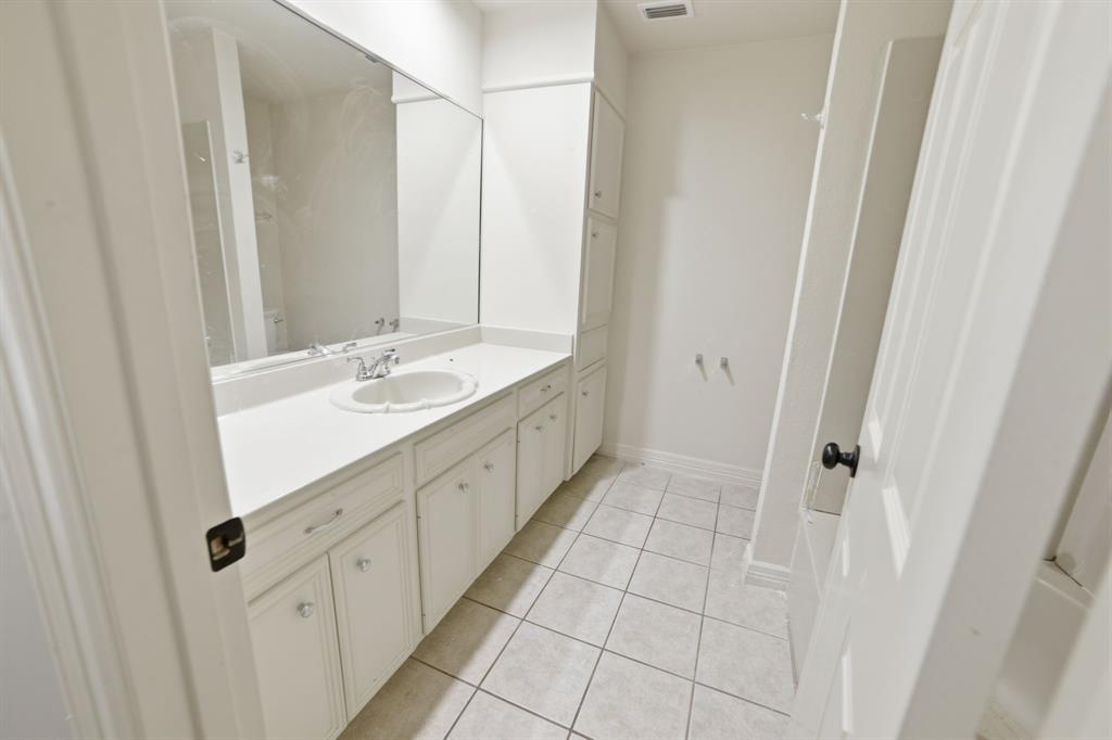 30 Fairmont Circle Property Photo 31