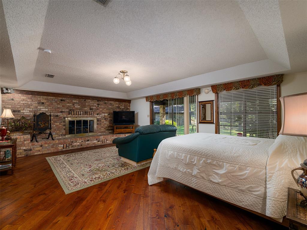 1639 Se Loop 456 Property Photo 14