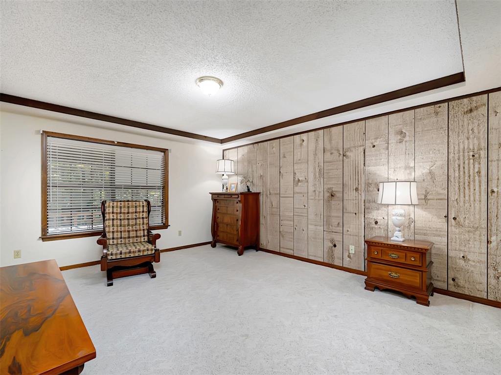 1639 Se Loop 456 Property Photo 19