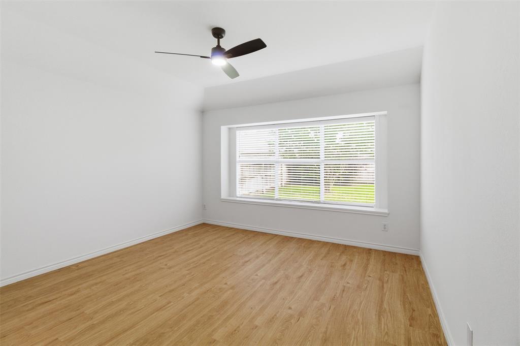 924 Bowie Drive Property Photo 12