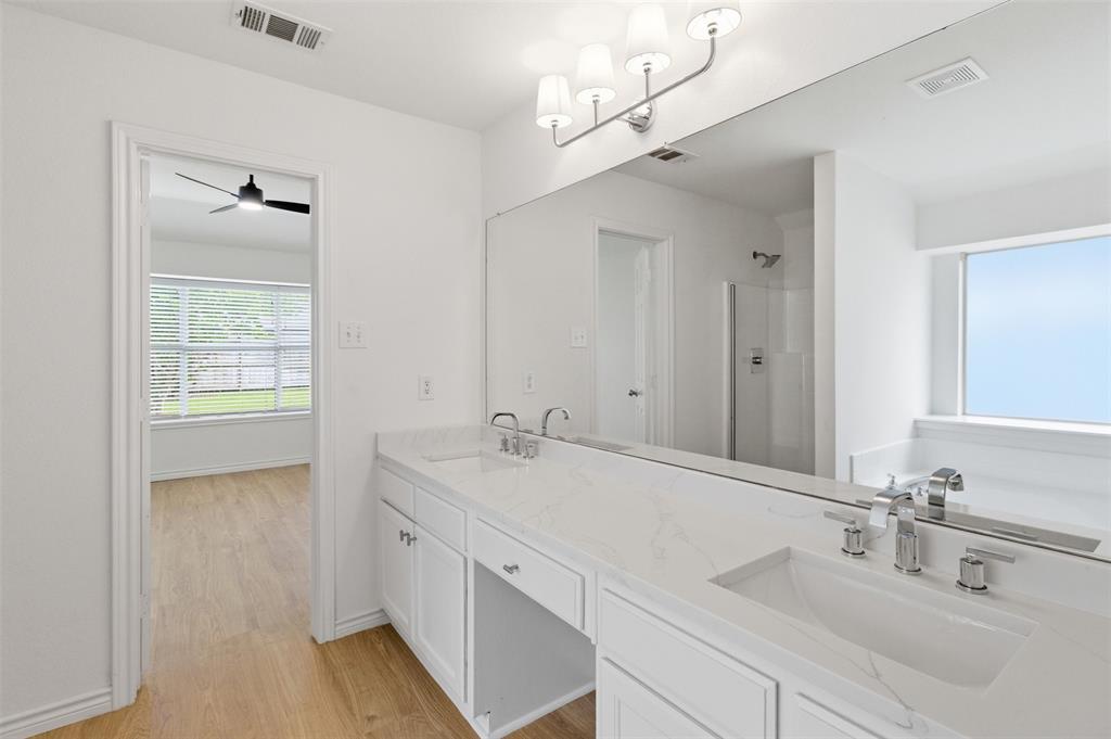 924 Bowie Drive Property Photo 16