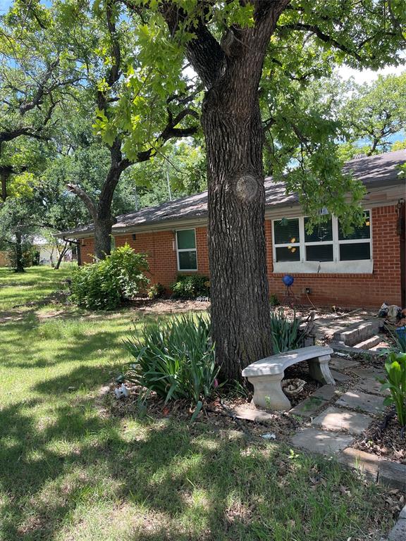 1005 Gary Street Property Photo 3