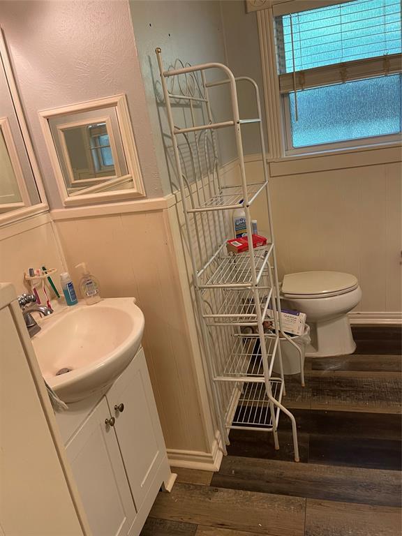1005 Gary Street Property Photo 13