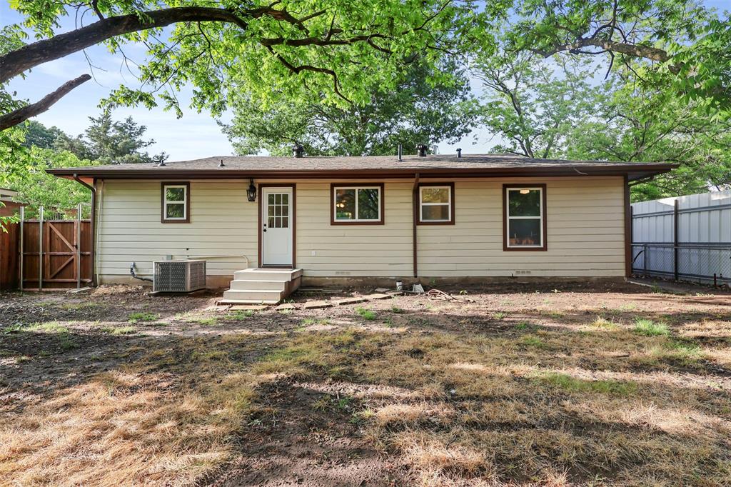 9532 Musgrave Drive Property Photo 14