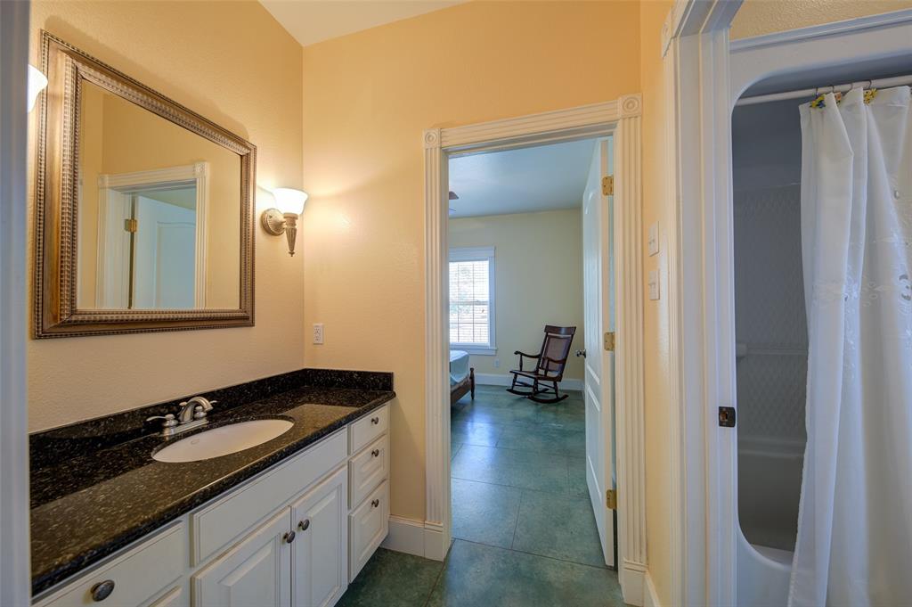 1211 W Fm 922 Property Photo 25