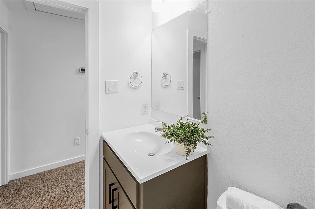 509 Stallings Street Property Photo 20