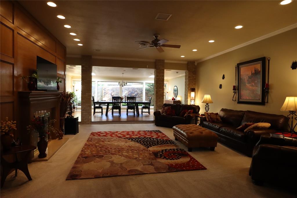 5421 Benbridge Drive Property Photo 6