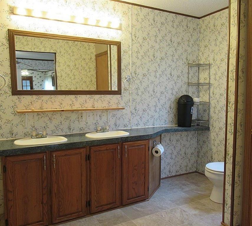 17470 Private Road 4016 Property Photo 16