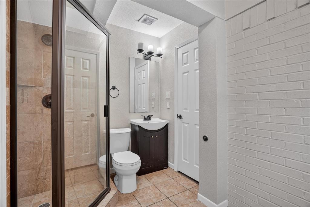 102 Live Oak Lane Property Photo 19