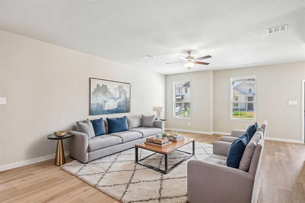 2748 Teton Street Property Photo 8