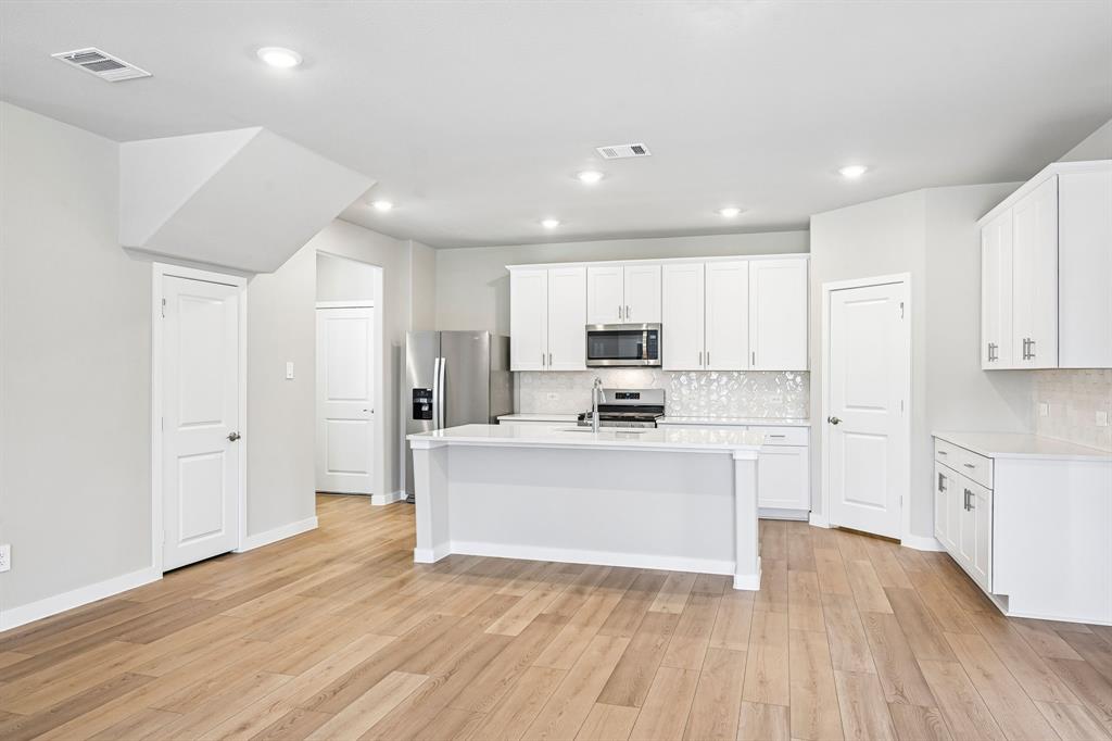 2748 Teton Street Property Photo 13