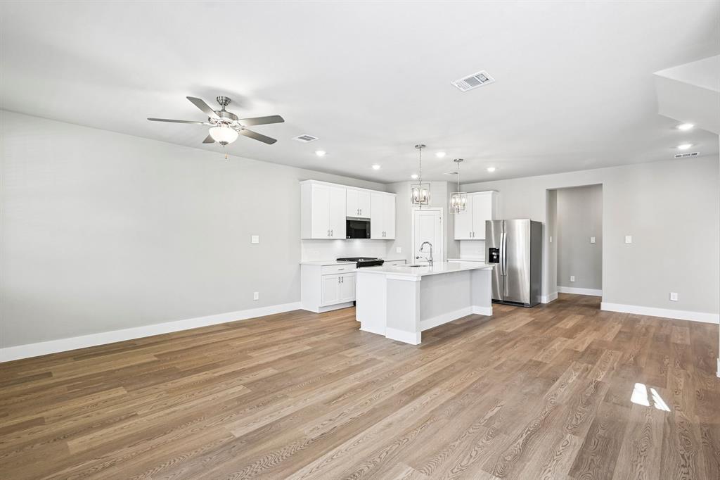 2740 Teton Street Property Photo 9