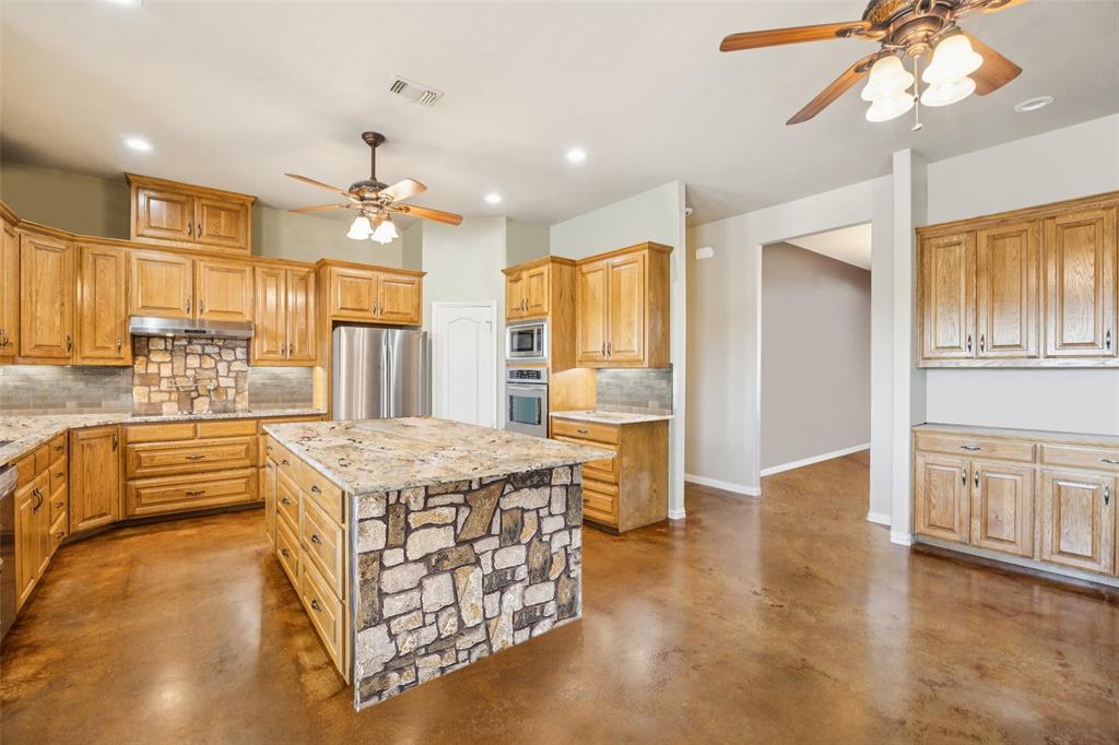 2751-2 Mitchell Road Property Photo 11