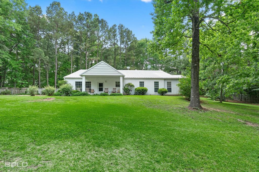 120 Gray Circle Property Photo 2