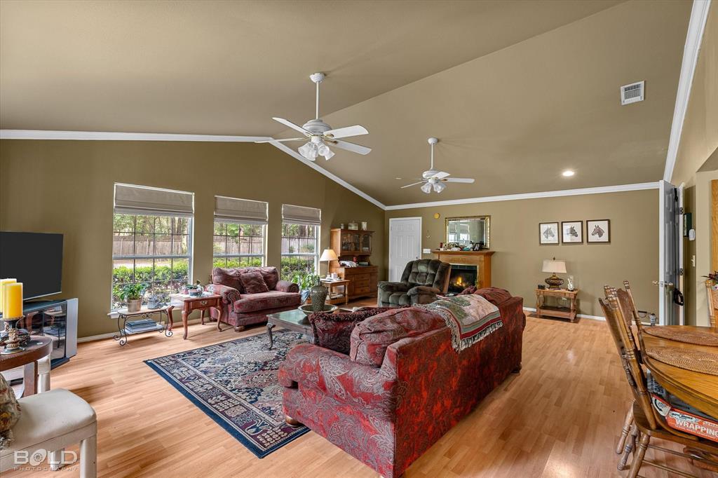 120 Gray Circle Property Photo 14