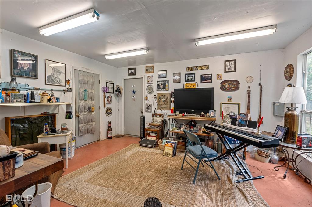 120 Gray Circle Property Photo 36