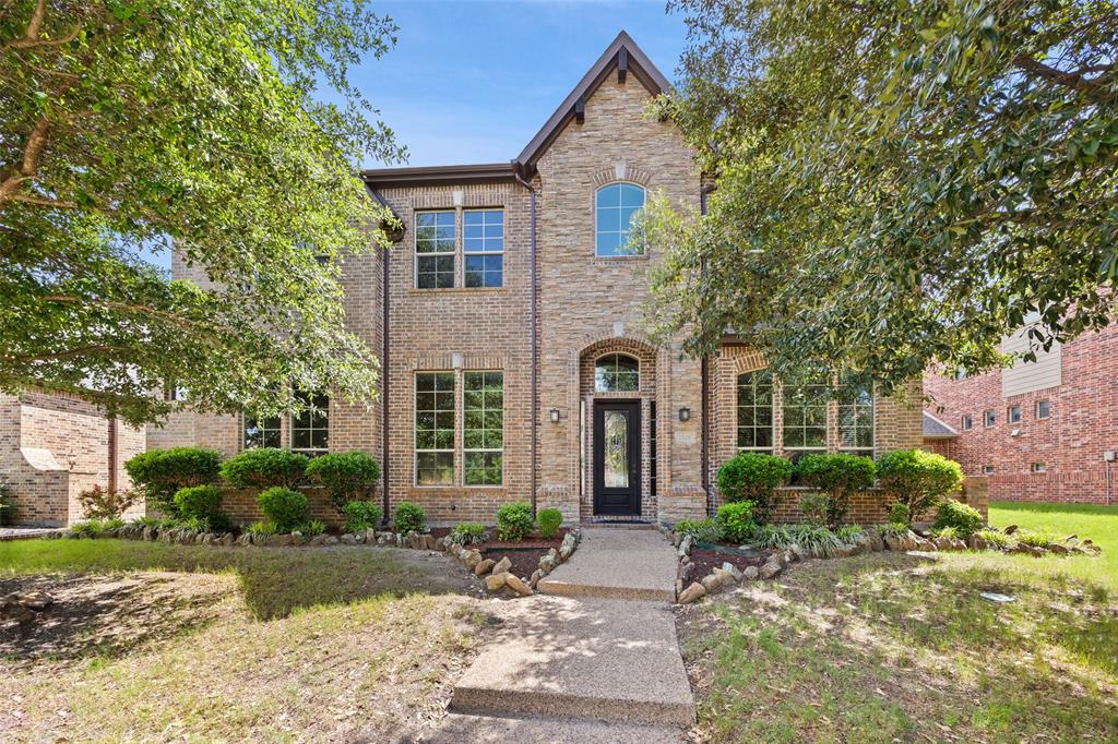 1010 Burnet Drive Property Photo 1