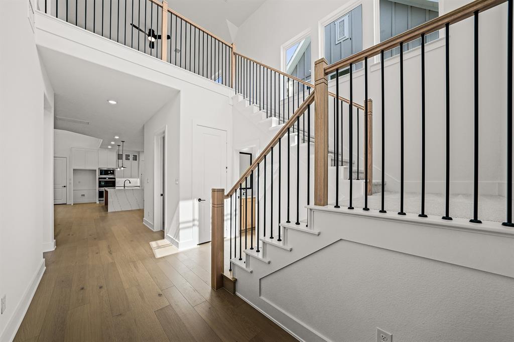 3512 Strand Lane Property Photo 4