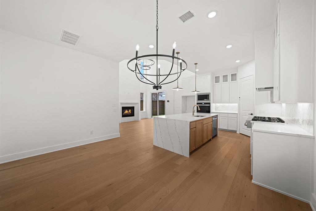 3512 Strand Lane Property Photo 17