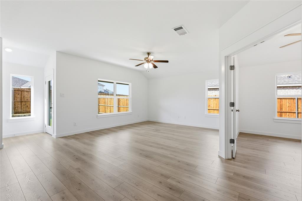 132 Patrick Henry Drive Property Photo 12