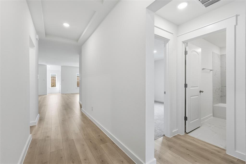 132 Patrick Henry Drive Property Photo 14