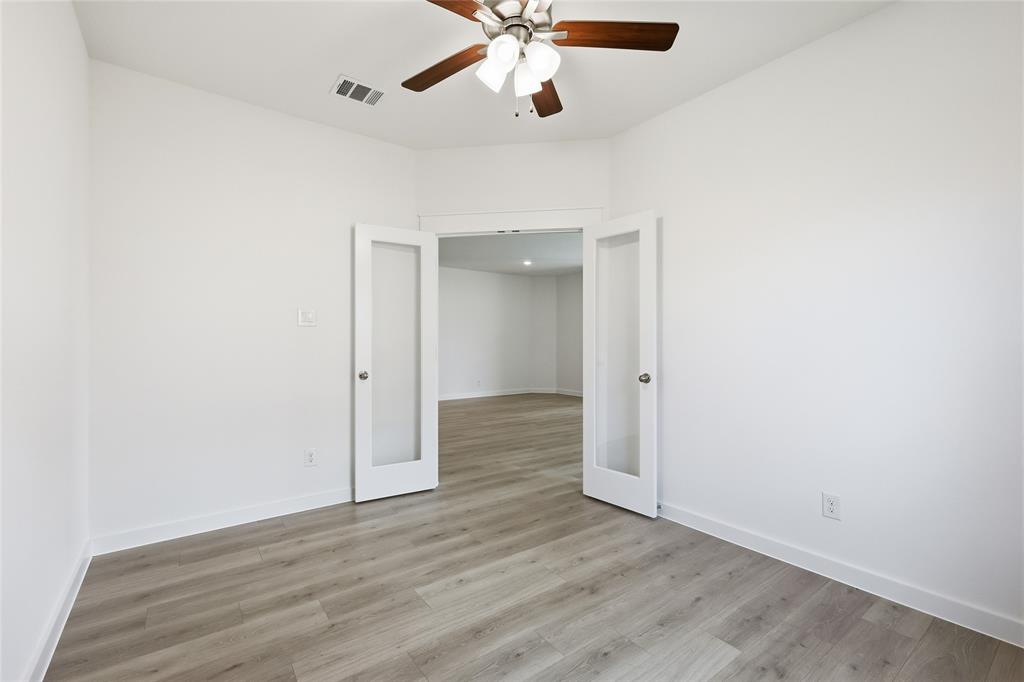 132 Patrick Henry Drive Property Photo 19