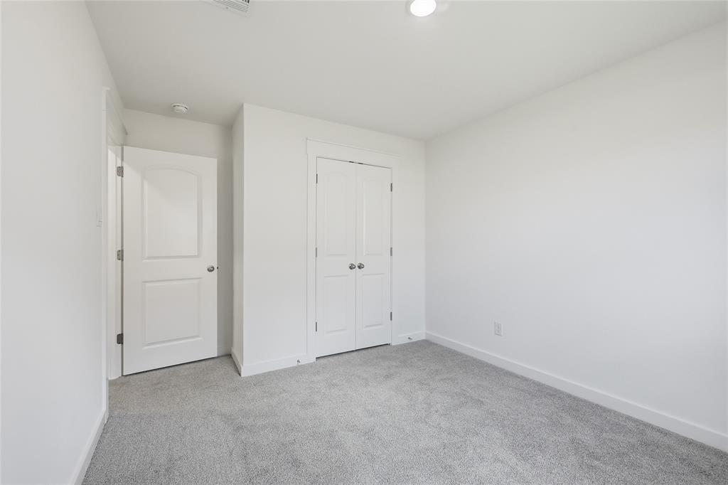 132 Patrick Henry Drive Property Photo 29